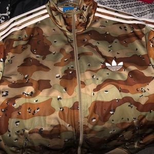 Camouflage Adidas Sweater